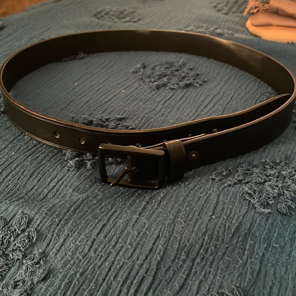 Black mens belt
